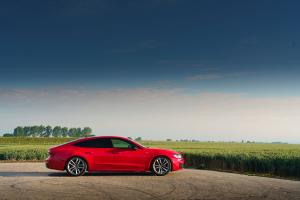 Audi A7 Sportback 55 TFSI e Quattro S-Line 2020 года  (UK)